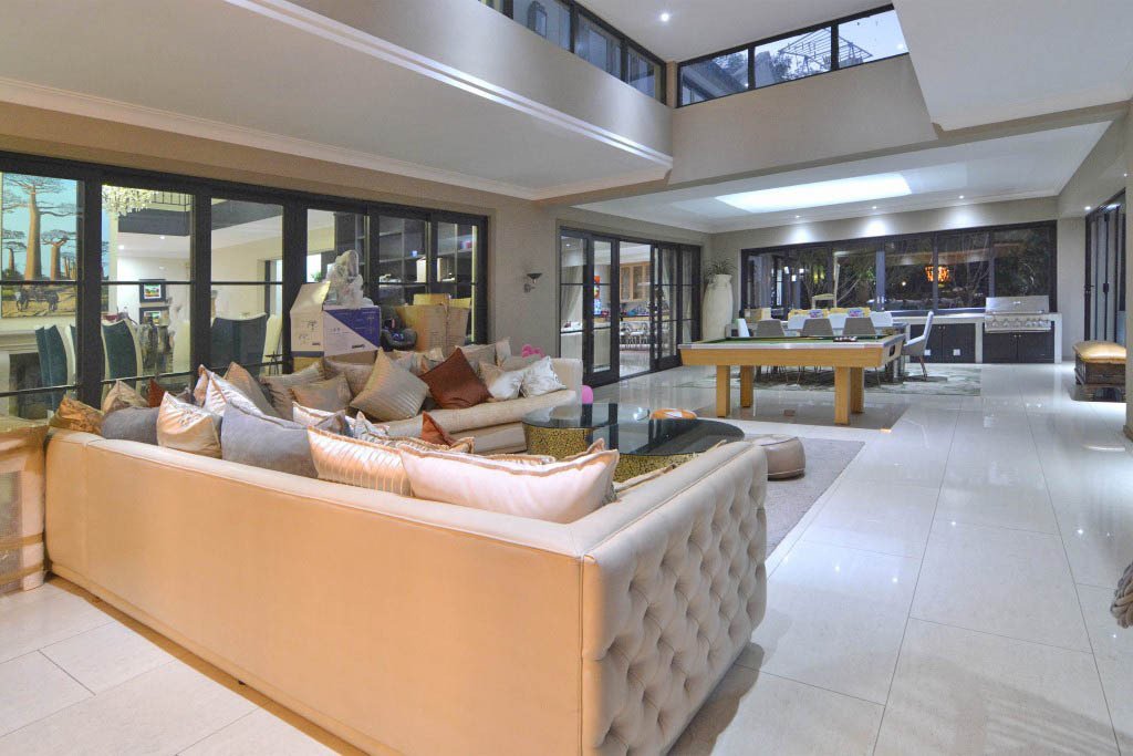 House in Bryanston, Gauteng, South Africa 3 - 16459867