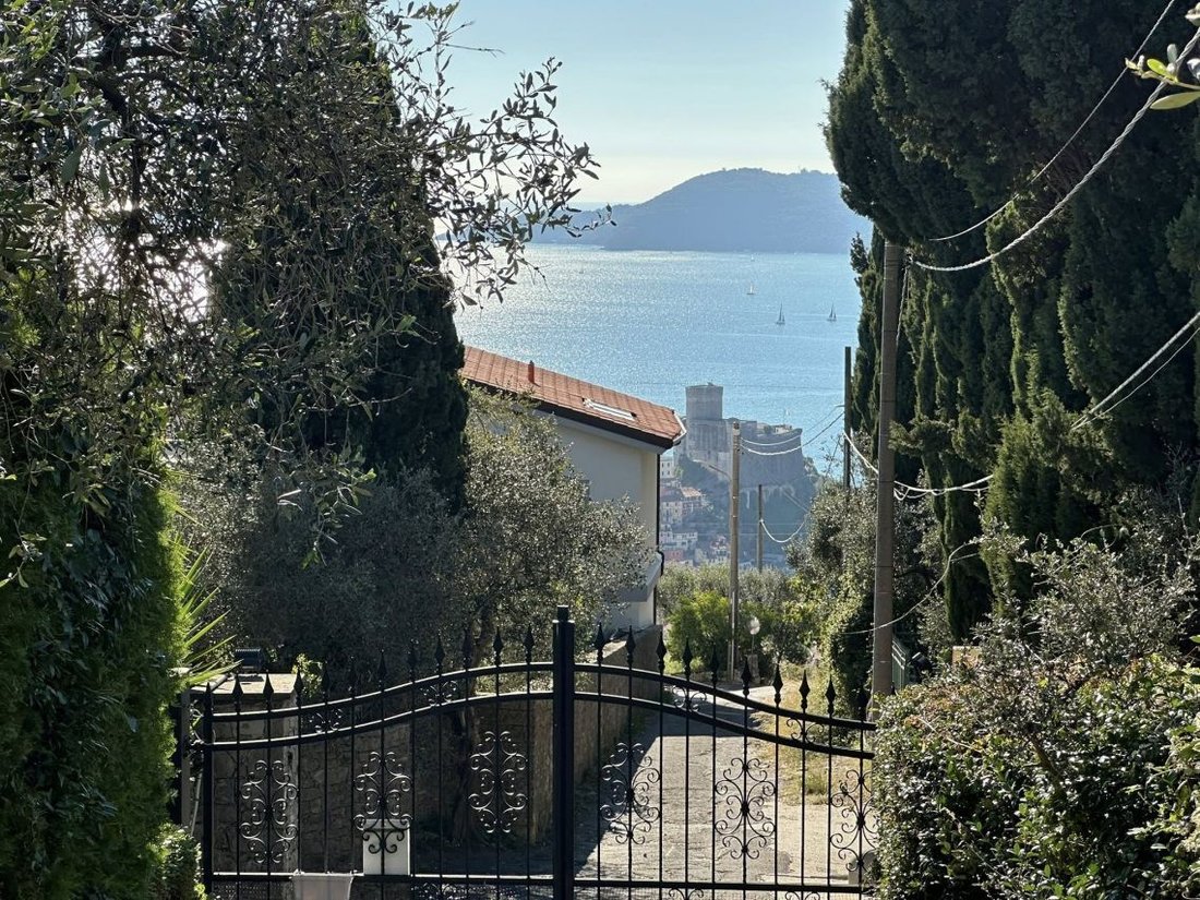 Villa in Lerici, Liguria, Italy 3 - 16459886