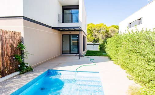 Villa in Llucmajor, Balearic Islands, Spain 1
