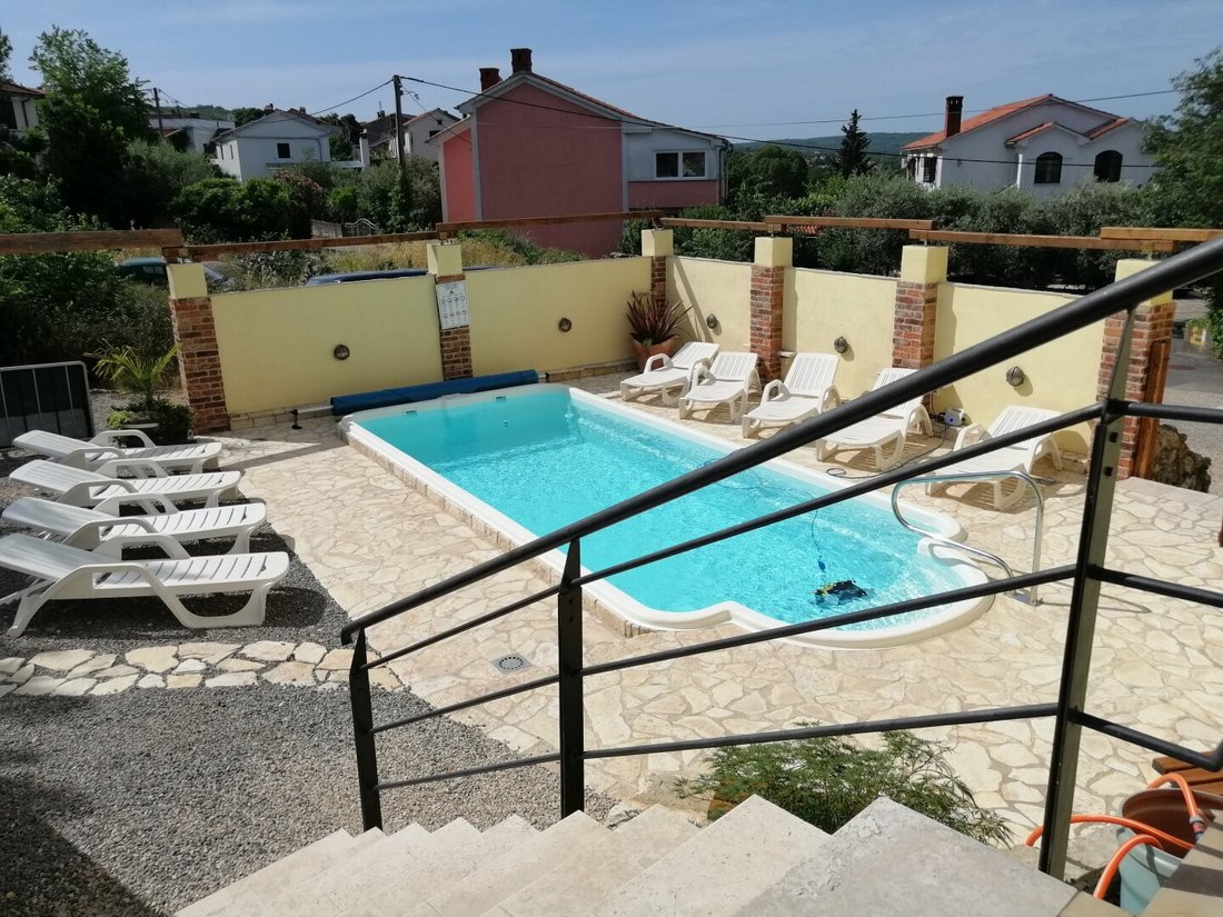 Apartment in Malinska, Primorje-Gorski Kotar County, Croatia 2 - 16460304