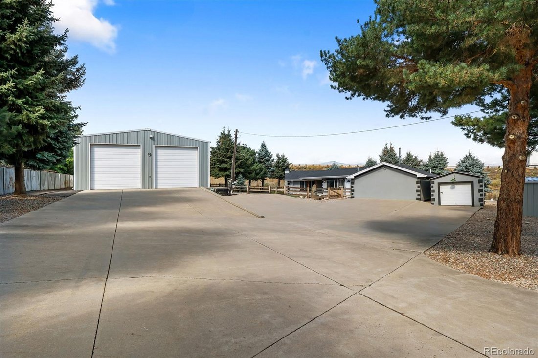 House in Golden, Colorado, United States 3 - 16460137