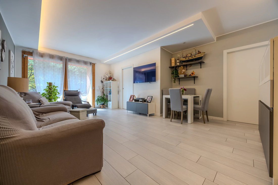 Apartment in Arese, Lombardy, Italy 3 - 16459897