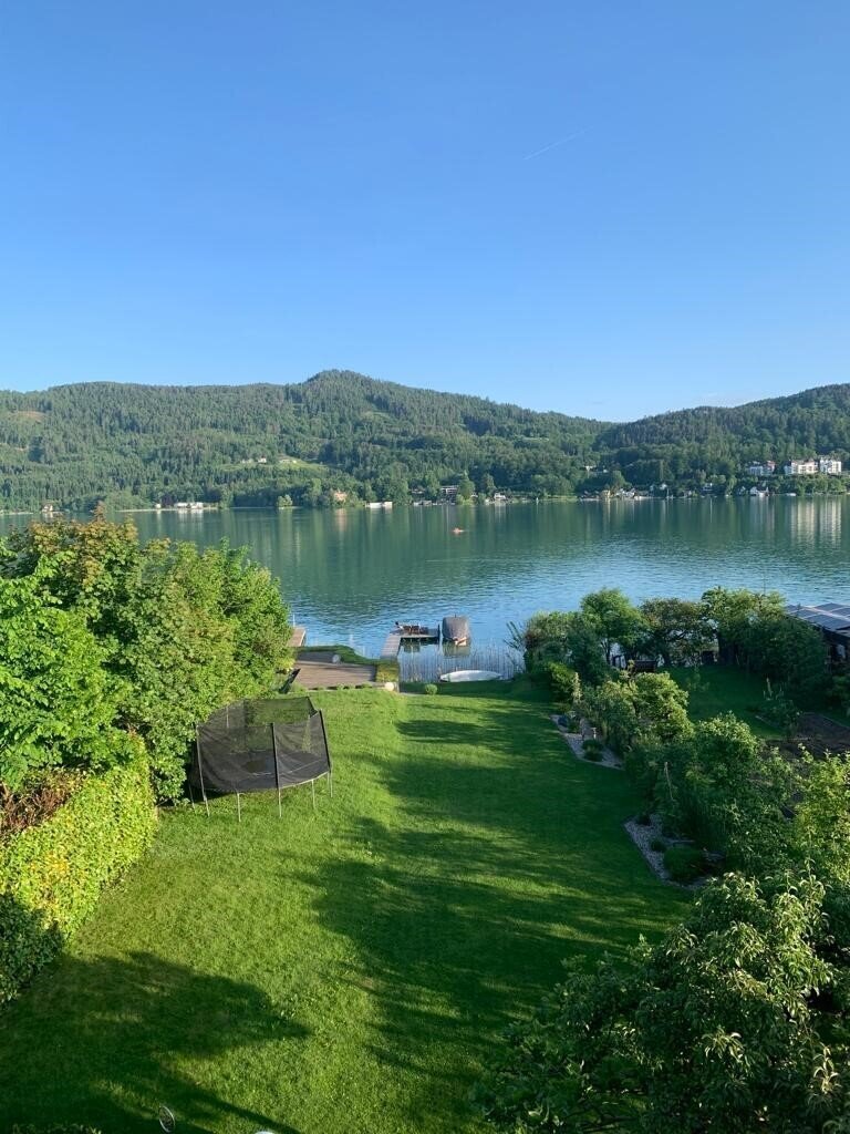 Krumpendorf, Carinthia, Austria 1 - 16460202