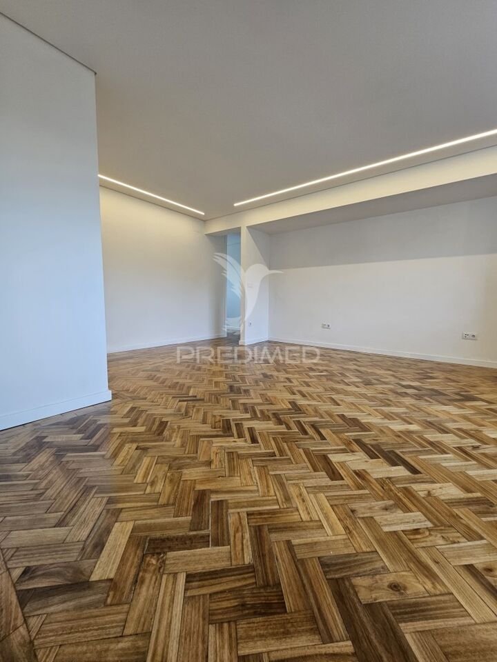 Apartment in Cedofeita, Santo Ildefonso, Se, Miragaia, Sao Nicolau e Vitoria, Porto District, Portugal 4 - 16459995