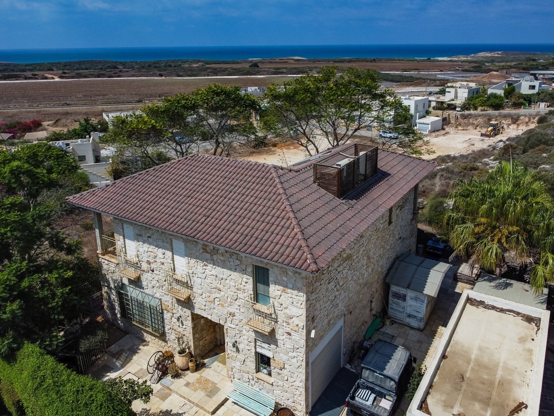House in HaBonim, Haifa District, Israel 1 - 16460537