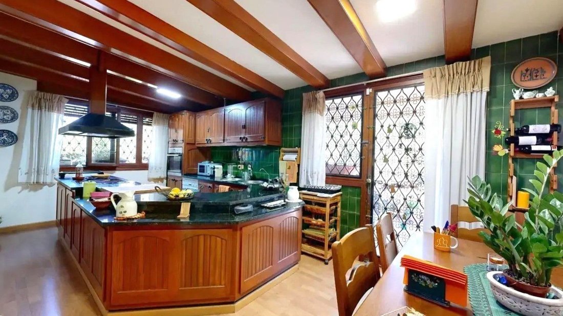 Chalet in Elx / Elche, Valencian Community, Spain 4 - 16460487