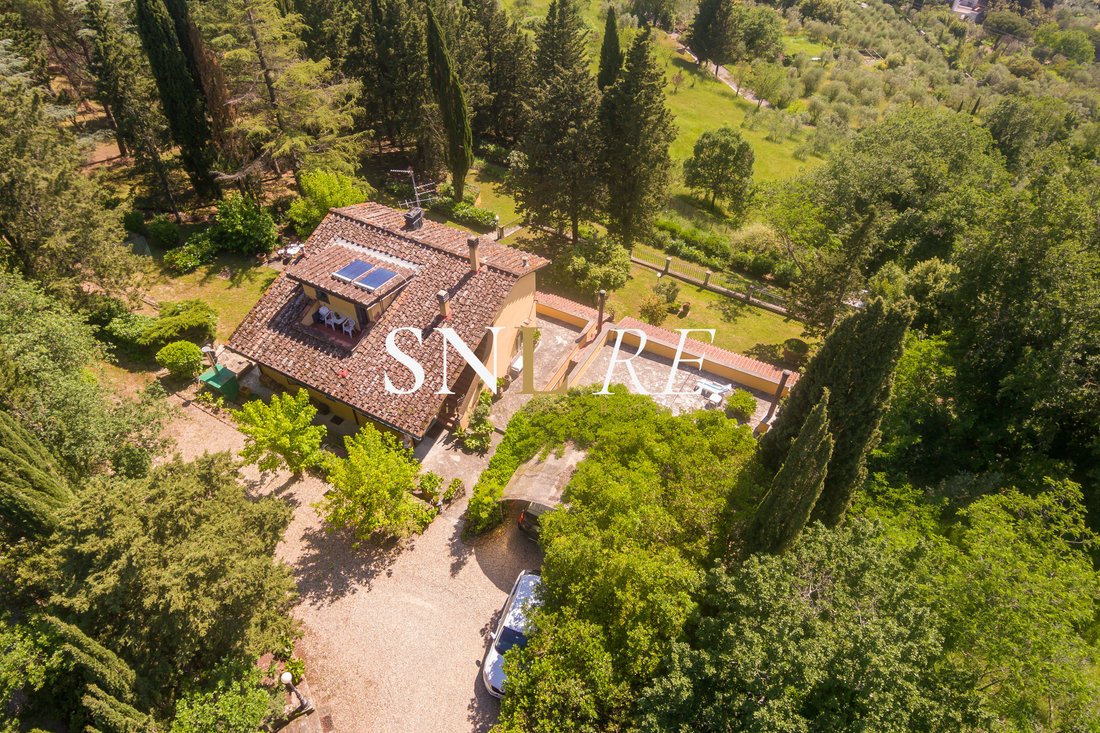 Villa in Settignano, Florence, Tuscany 4 - 14213331