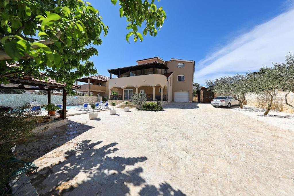 Villa in Privlaka, Zadar County, Croatia 3 - 16464640