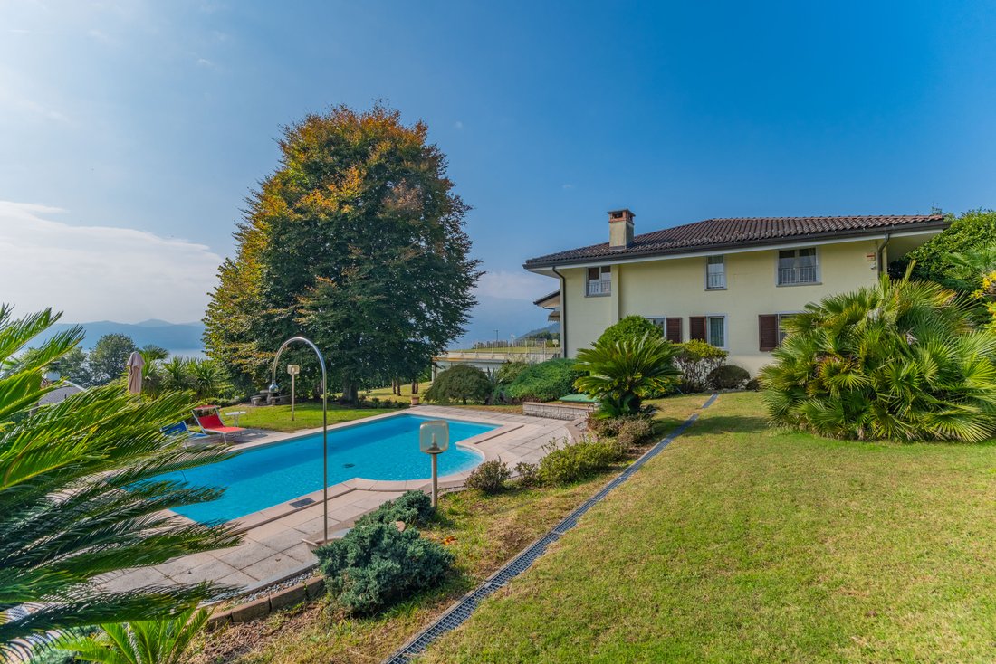 Villa in Arizzano, Piedmont, Italy 4 - 16460721