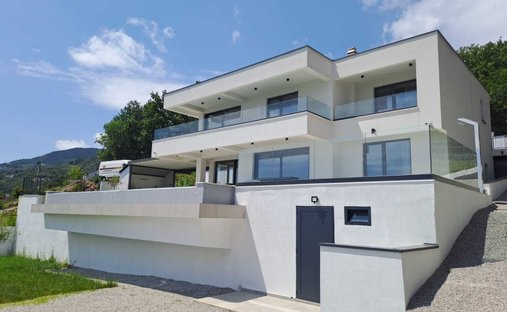 Villa in Opcina Lovran, Primorje-Gorski Kotar County, Croatia 1