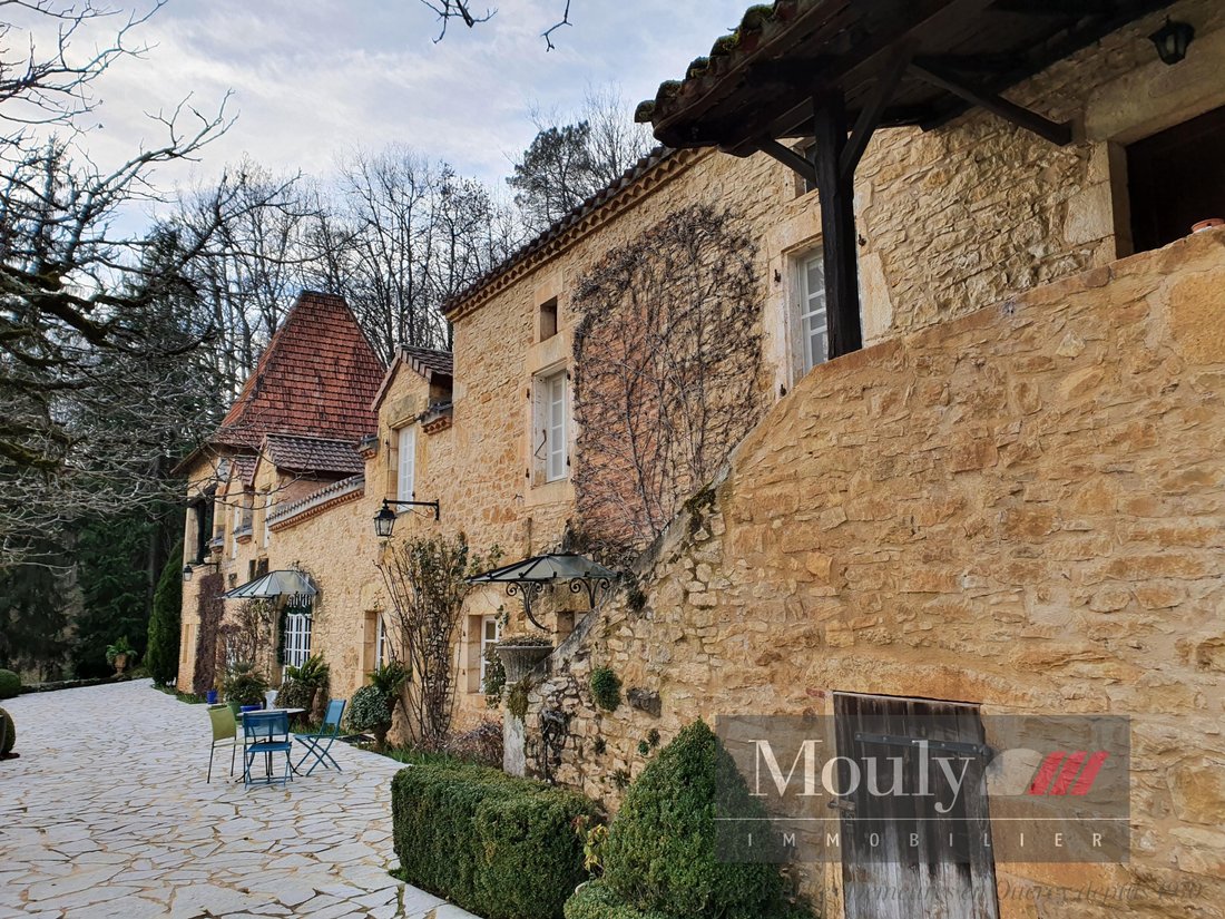 Castle in Prayssac, Occitania, France 1 - 16462076