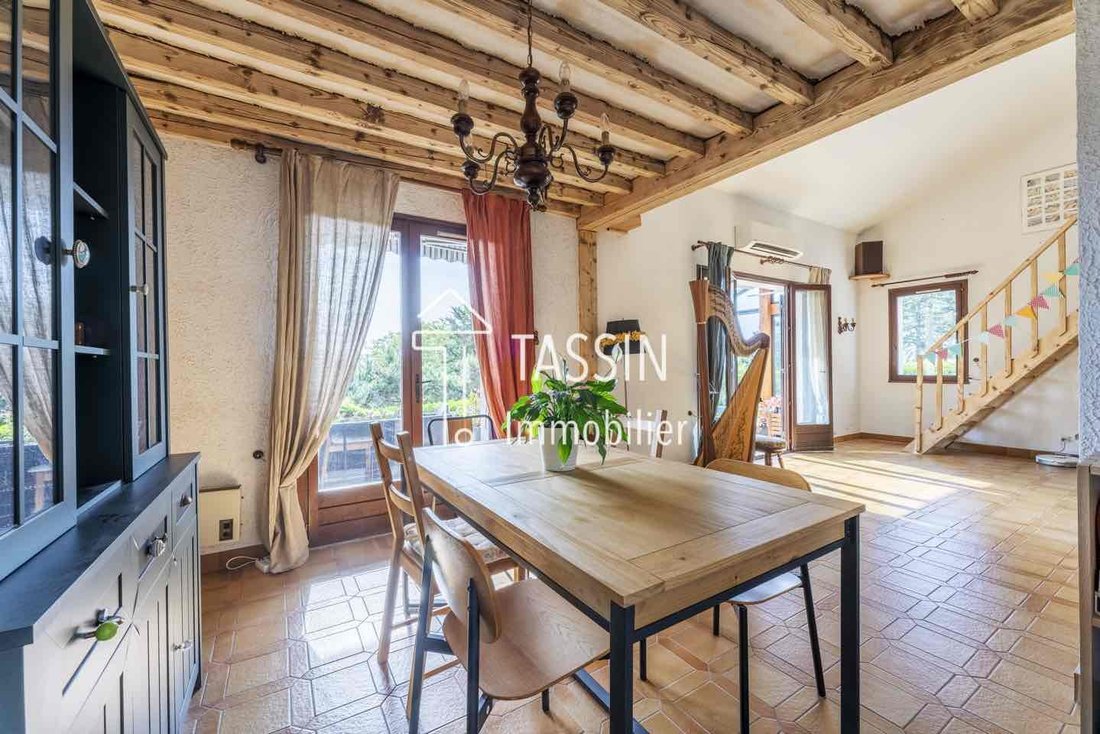 House in Dardilly, Auvergne-Rhône-Alpes, France 4 - 16461057