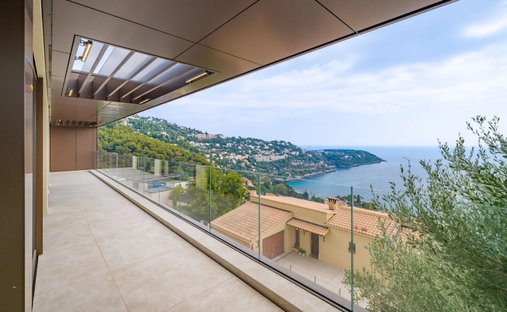 Villa in Cabbe-Saint Roman, Roquebrune-Cap-Martin, France 1
