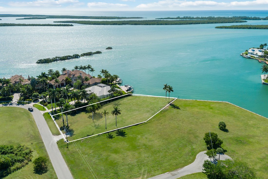 Land in Marco Island, Florida, United States 3 - 16464516