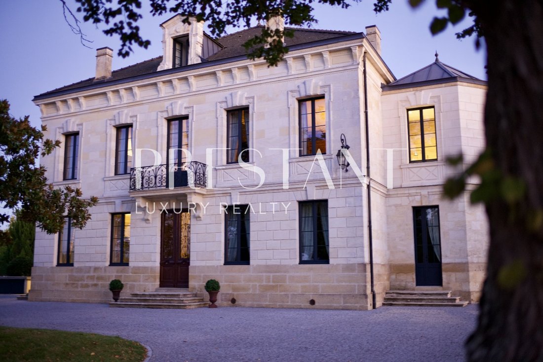 House in La Réole, Nouvelle-Aquitaine, France 2 - 16463473