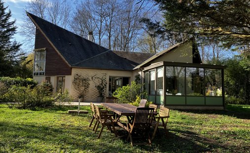 For Sale Dpt Eure (27) Near Pacy Sur Eure Moulin 353 M2 With Swimming Pool On Land Of 5542 M2 On The
