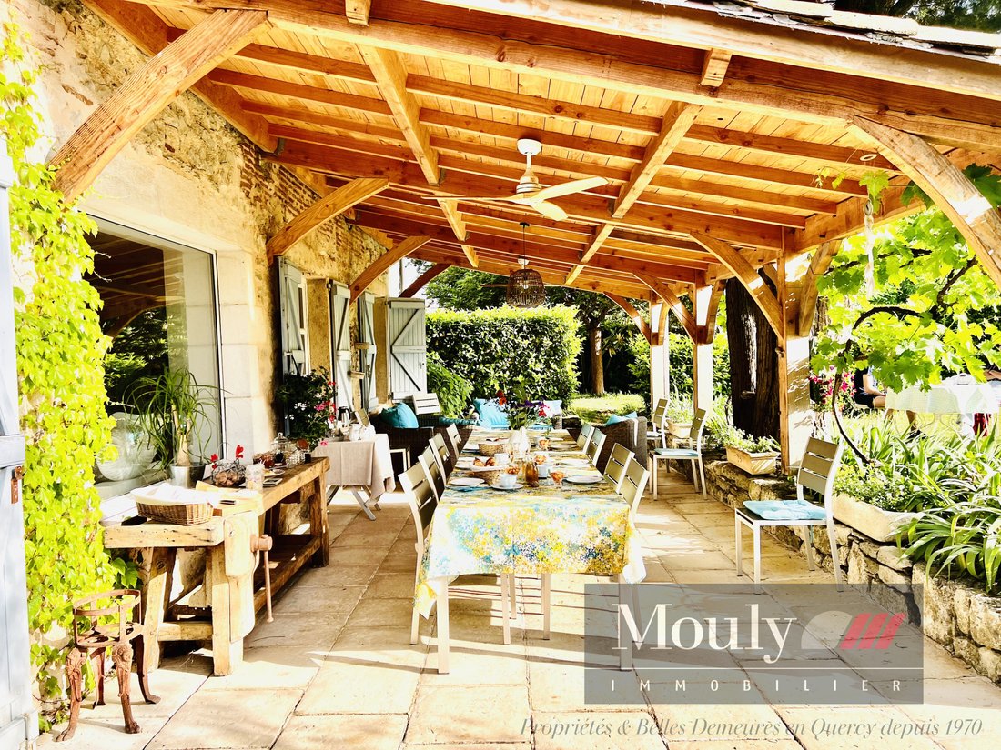 Estate in Charles de Gaulle, Cahors, France 5 - 16462087