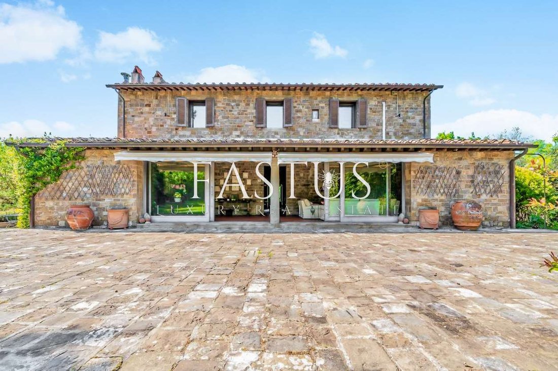 Villa in Center, Florence, Tuscany 2 - 16462986