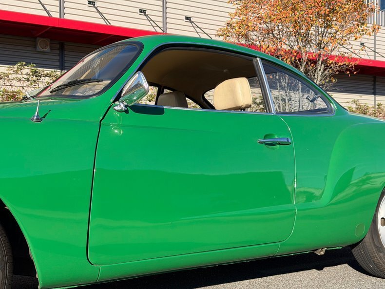 Coupe in Scarborough, United States 5 - 16464617