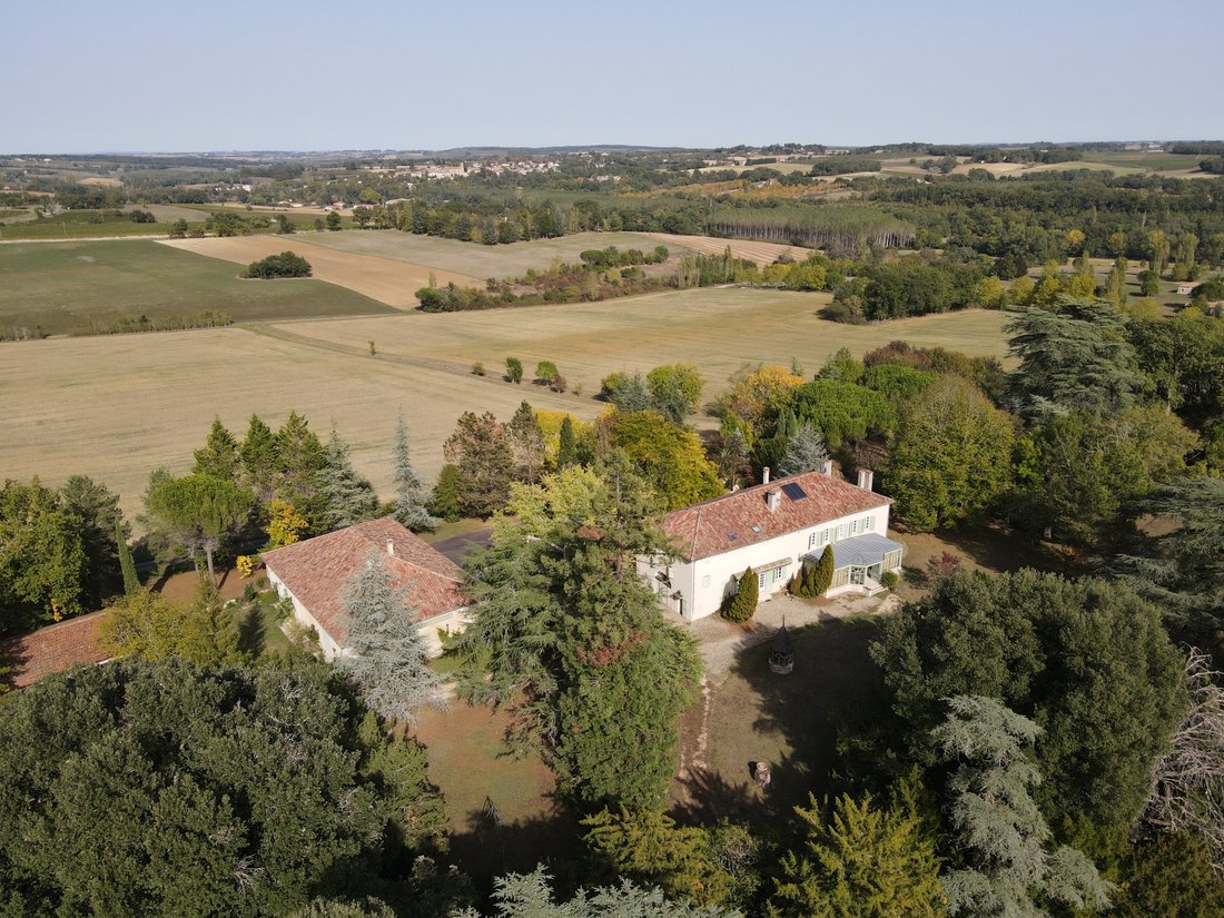 Estate in Eauze, Occitania, France 1 - 16461830