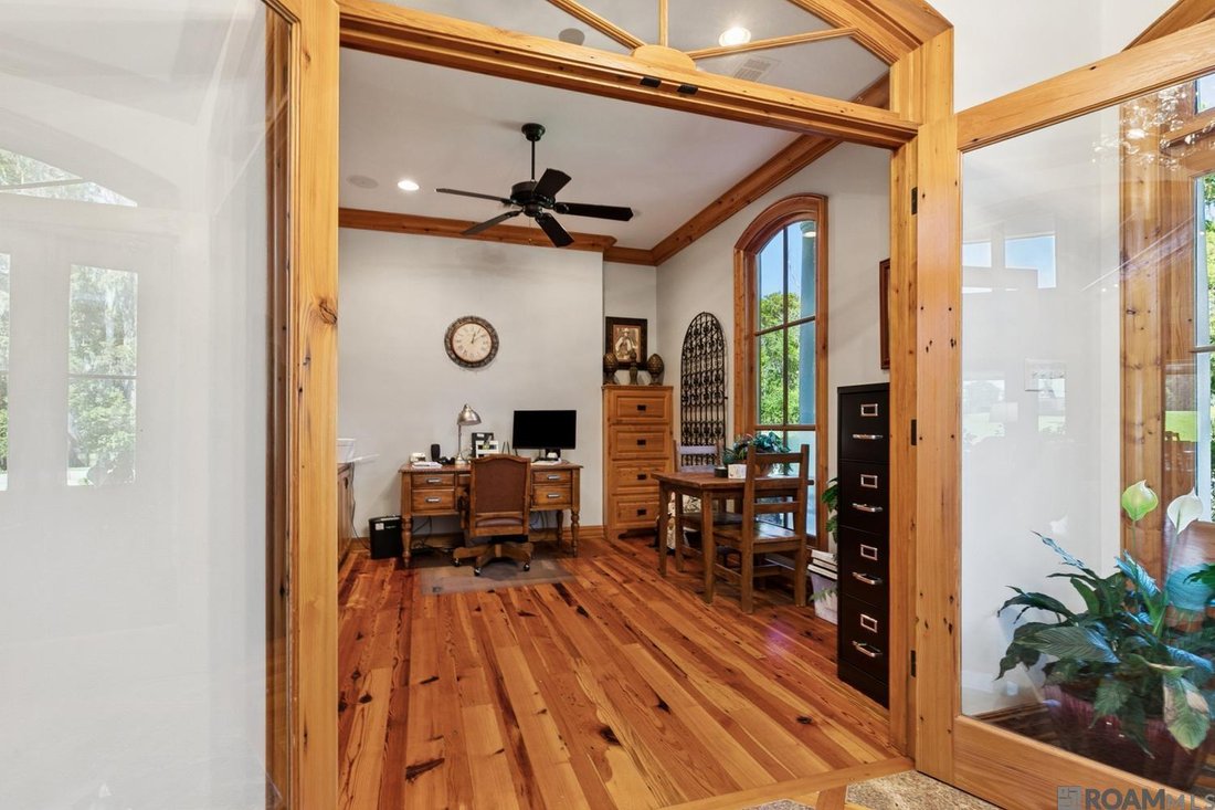 House in Maurepas, Louisiana, United States 4 - 16464051