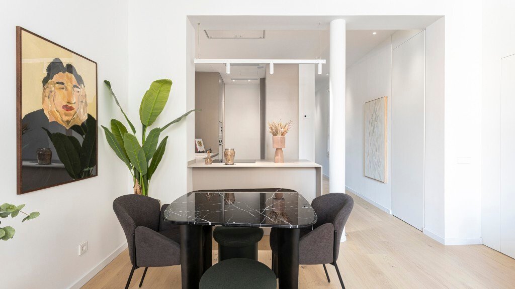Apartment in Eixample, Barcelona, Spain 4 - 13867752