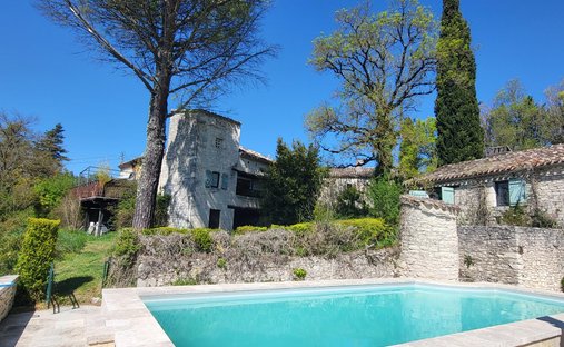Estate in Flaugnac, Saint-Paul-Flaugnac, France 1