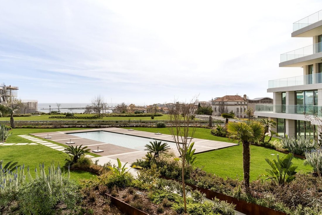 Apartment in Cascais e Estoril, Lisbon, Portugal 1 - 16465736