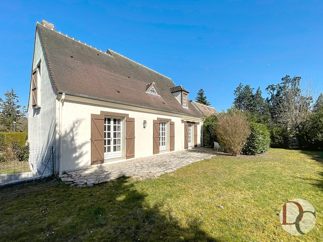 House in Gouvieux, Hauts-de-France, France 1 - 16461885