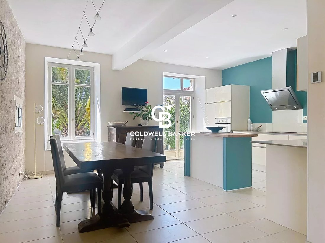 House in Arrondissement of La Rochelle, Nouvelle-Aquitaine, France 3 - 16460893