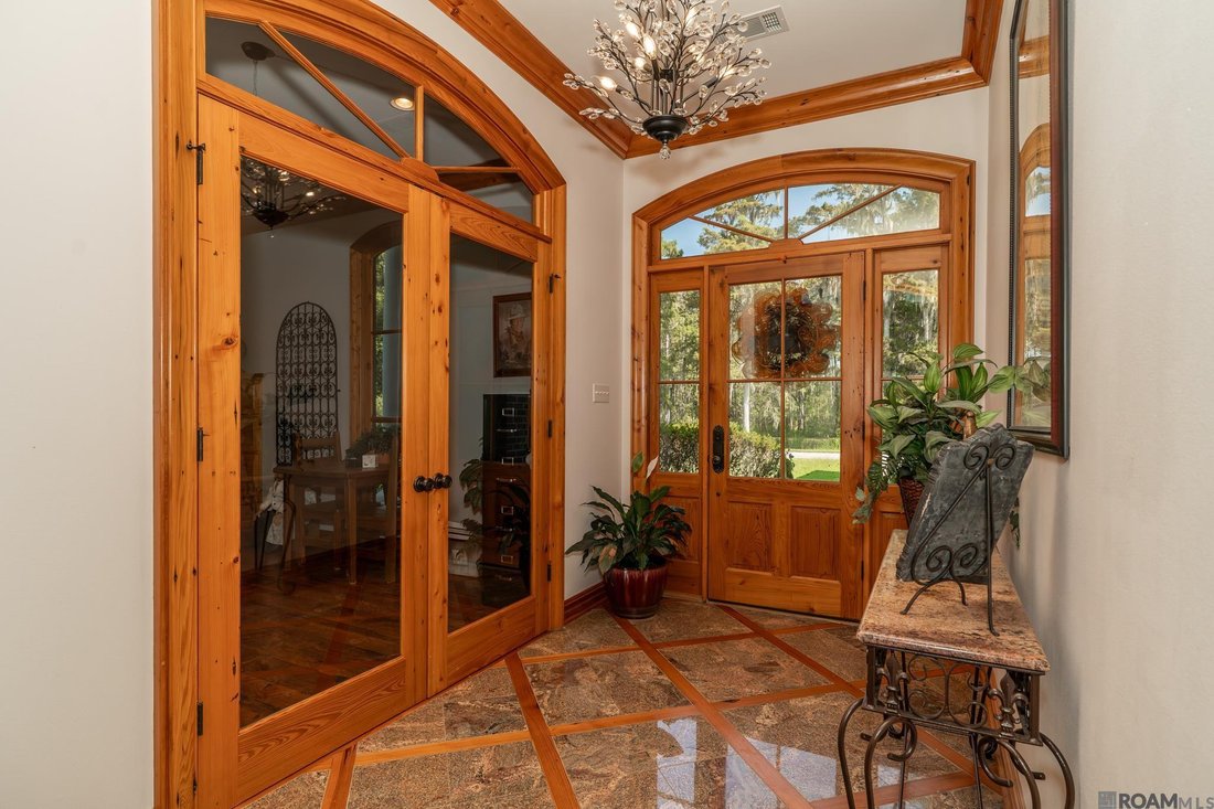 House in Maurepas, Louisiana, United States 3 - 16464051