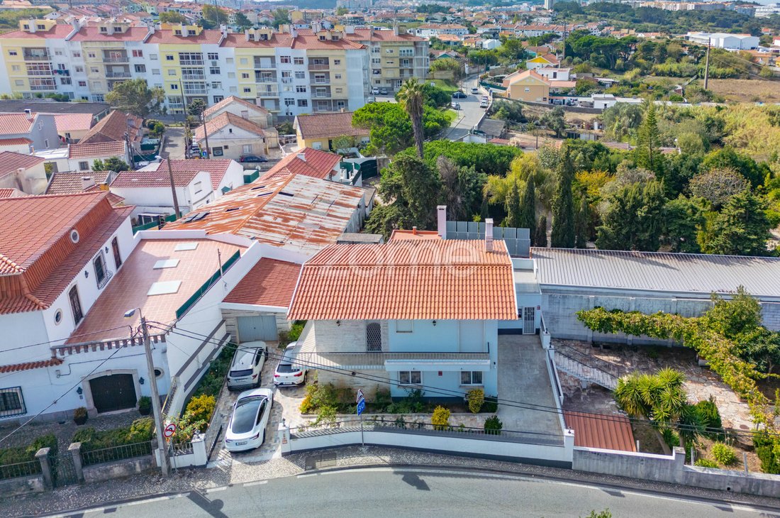 House in Algueirao-Mem Martins, Lisbon, Portugal 2 - 16463708