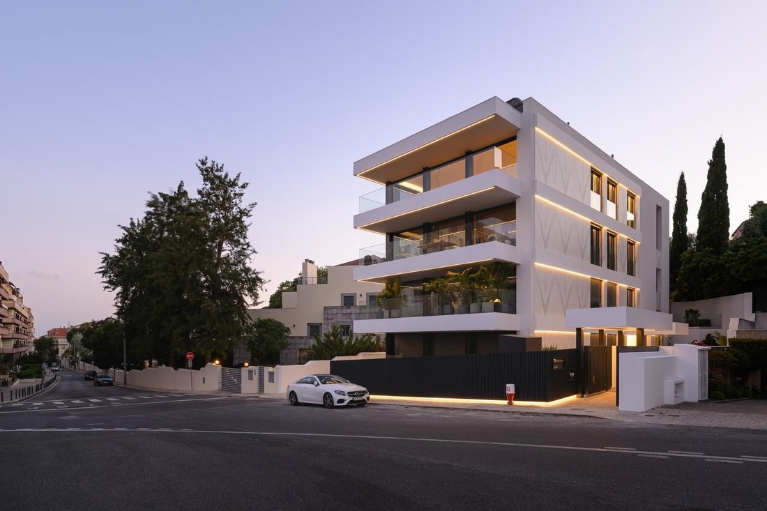 Apartment in Estoril, Cascais e Estoril, Lisbon 4 - 16465282