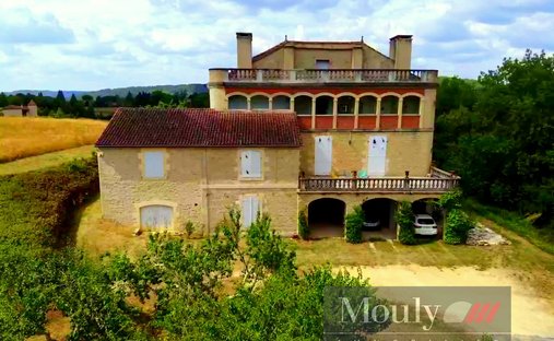 Castello a Anglars-Juillac, Occitania, Francia 1