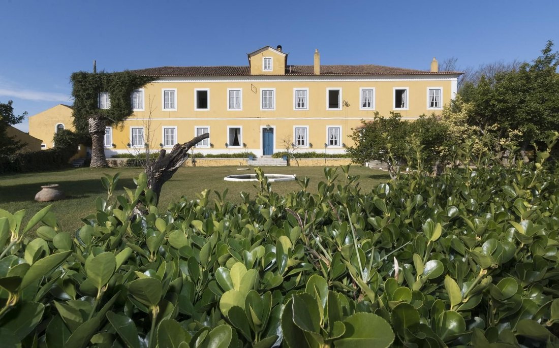 Country House in Valado dos Frades, Leiria District, Portugal 1 - 16465778