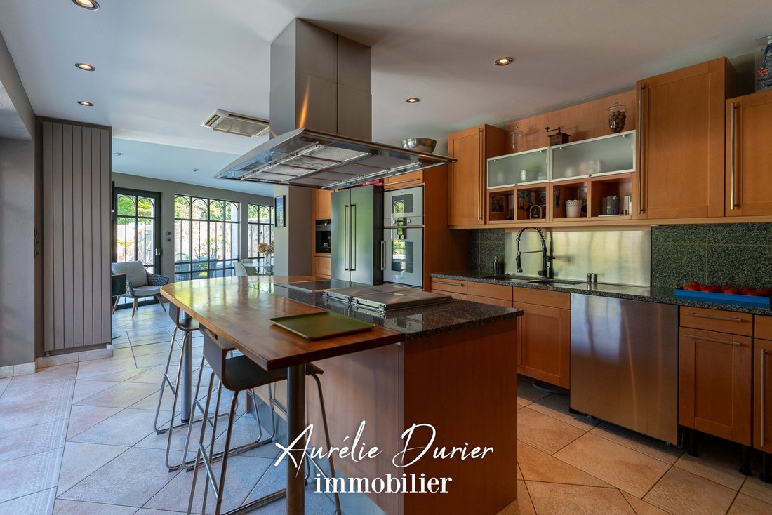 Estate in Grammont, Tours, France 5 - 16463173