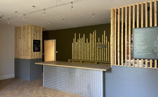 Elegant 18th Century Manor With Towers In The Heart Of Gascony