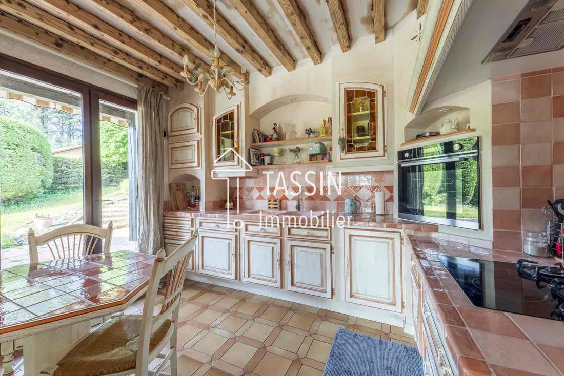 House in Dardilly, Auvergne-Rhône-Alpes, France 3 - 16461057
