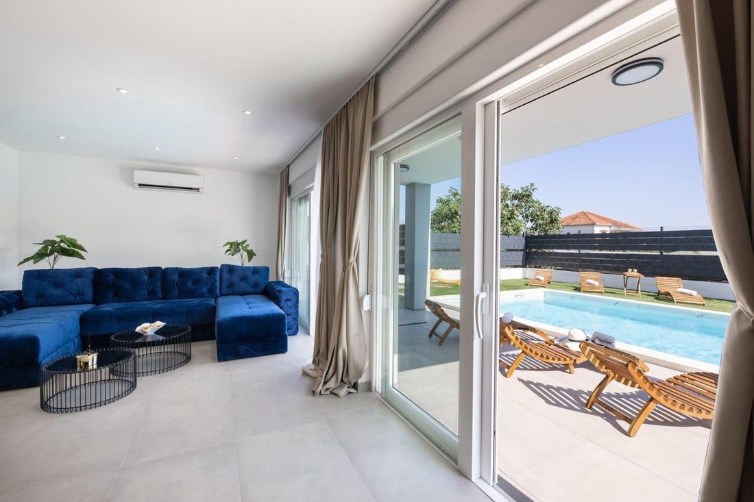 Villa à Kaštel Novi, Split-Dalmatie, Croatie 4 - 16463651