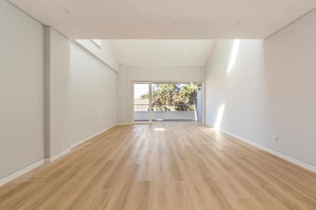 Apartment in Carcavelos e Parede, Lisbon, Portugal 5 - 16465186