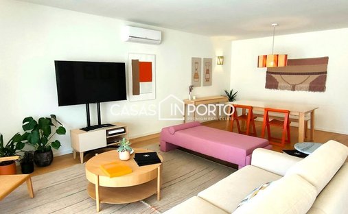 Apartamento en Mafamude y Vilar do Paraiso, Distrito de Oporto, Portugal 1