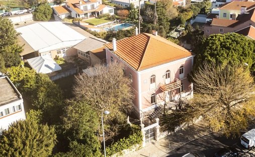 Villa in Oeiras e Sao Juliao da Barra, Paco de Arcos e Caxias, Lisbon, Portugal 1