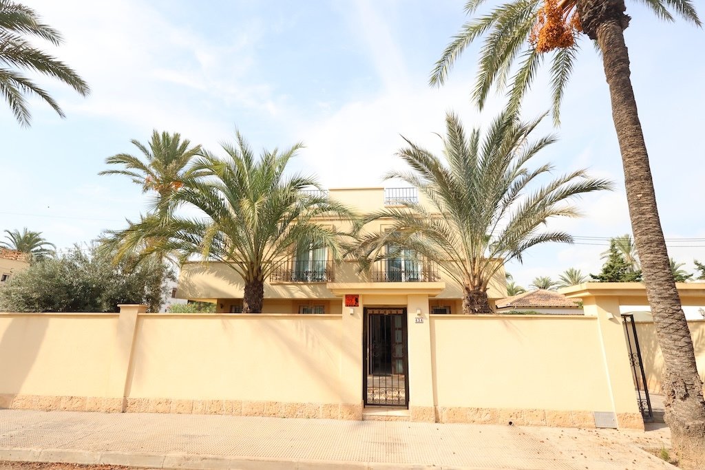 Chalet in Cabo Roig, Orihuela, Valencian Community 1 - 16463276