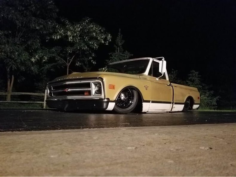 Pickup in Glendale, United States 3 - 16464622