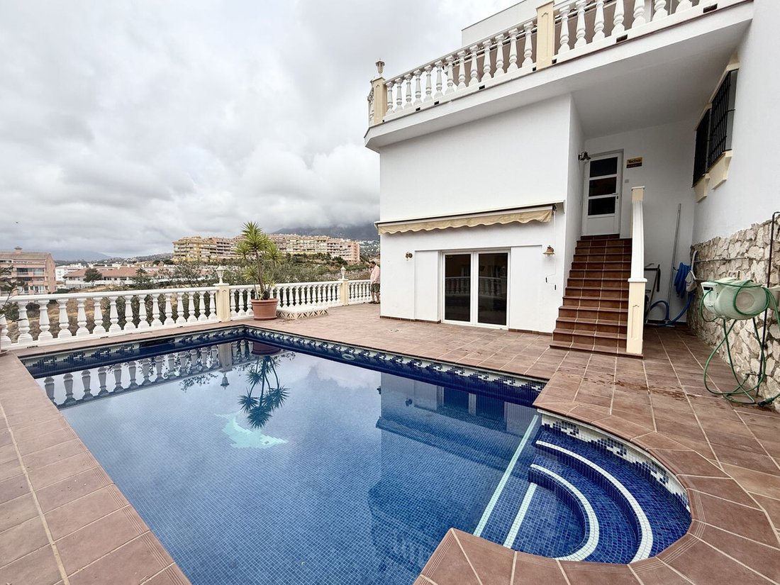 Villa in Fuengirola, Andalusia, Spain 2 - 16461130