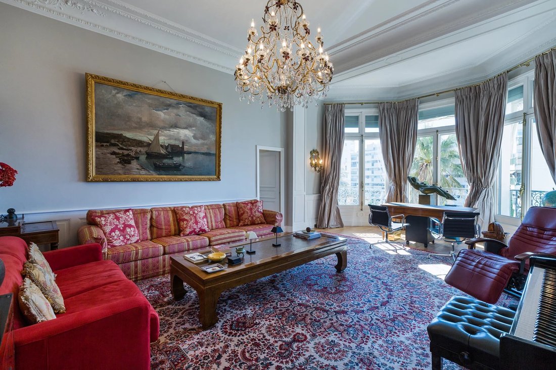 Apartment in Montfleury, Cannes, France 4 - 16460772