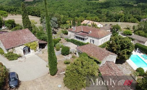 Estate in Sauzet, Occitania, France 1