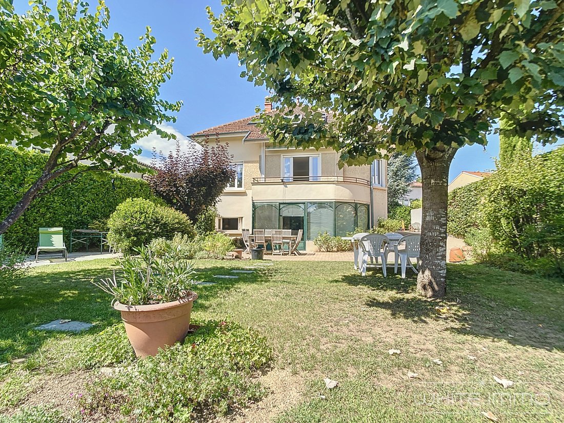 House in Francheville le Haut-Bruissin, Francheville, France 2 - 16461465