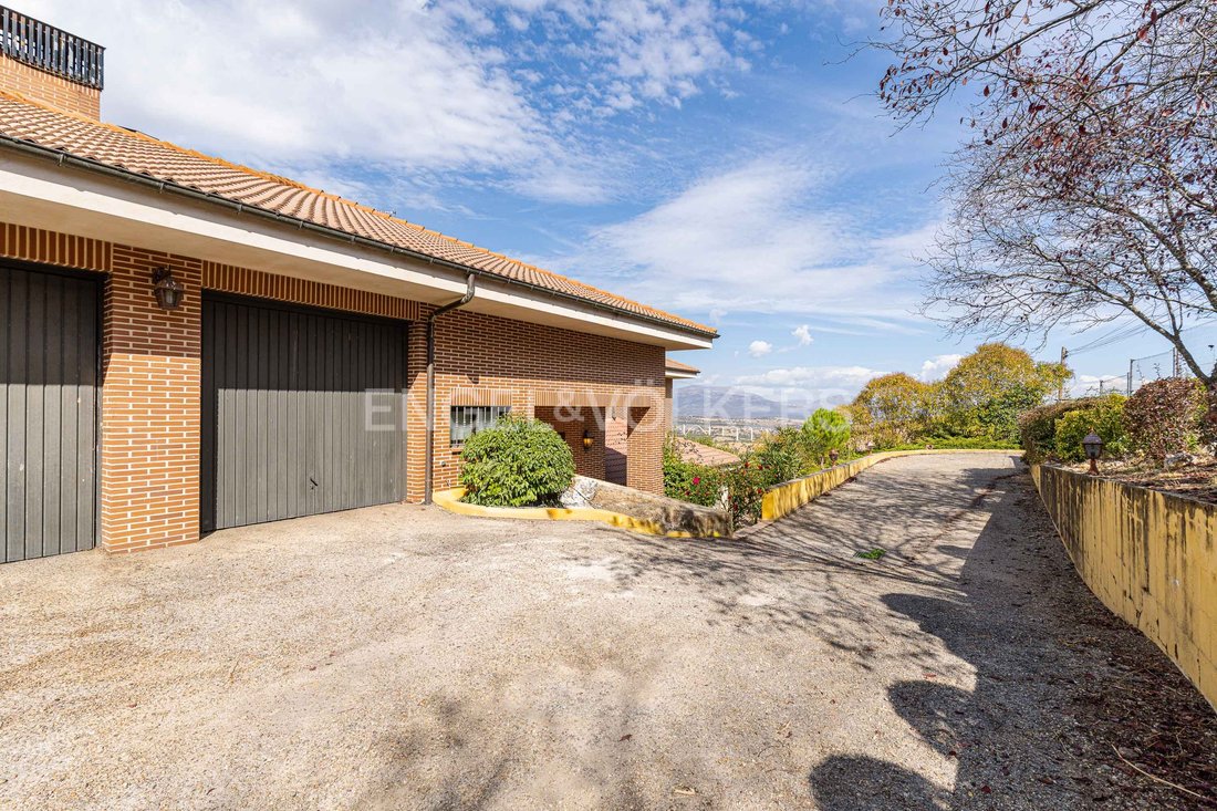 House in Soto del Real, Comunidad de Madrid, Spain 2 - 16463716