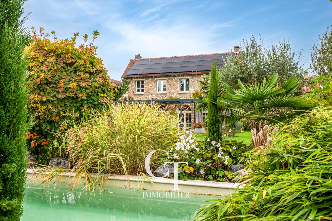 Villa in Feucherolles, Ile-de-France, France 1 - 16461054